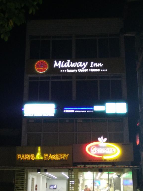 Midway Inn Bhubaneswar Exteriör bild
